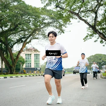 Runner Photo 8924226