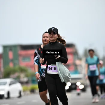 Runner Photo 8924259