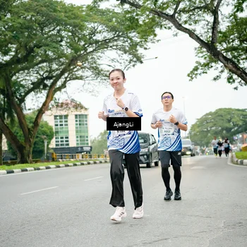 Runner Photo 8924294