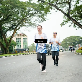 Runner Photo 8924315