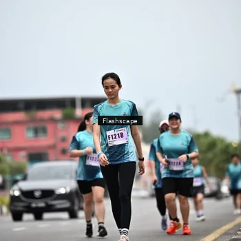 Runner Photo 8924333