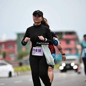 Runner Photo 8924336