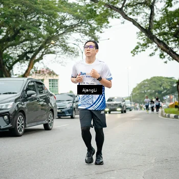 Runner Photo 8924347