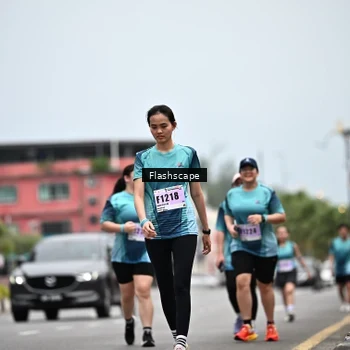 Runner Photo 8924362