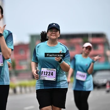 Runner Photo 8924367