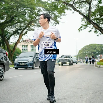 Runner Photo 8924372