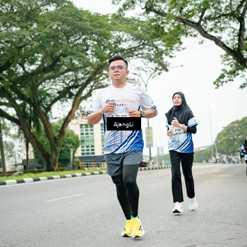 Runner Photo 8924435