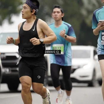 Runner Photo 8924450