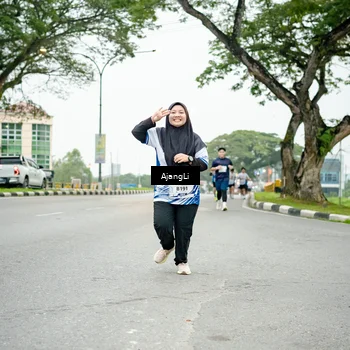 Runner Photo 8924624