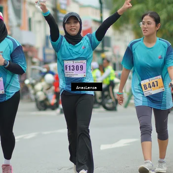 Runner Photo 8924652