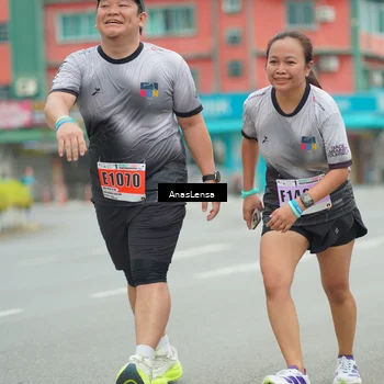 Runner Photo 8924661