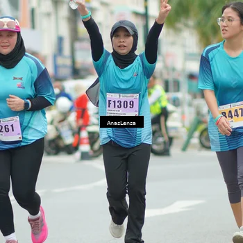 Runner Photo 8924682