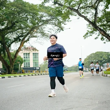 Runner Photo 8924730