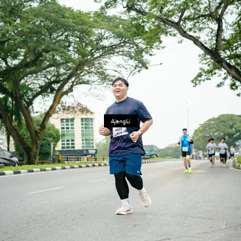 Runner Photo 8924735