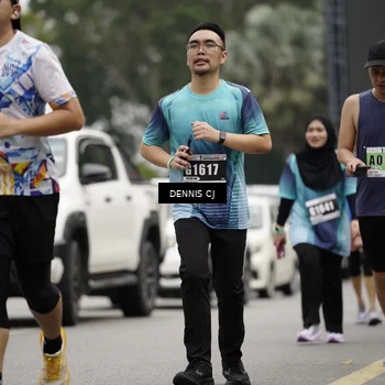 Runner Photo 8924759