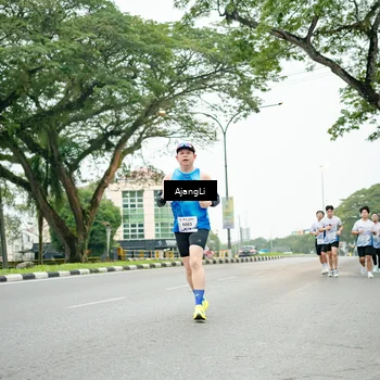 Runner Photo 8924816