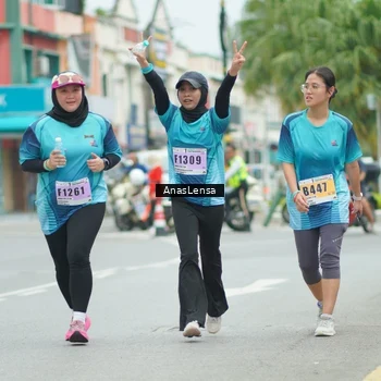 Runner Photo 8924870