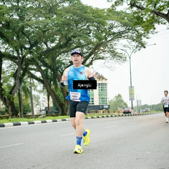 Runner Photo 8924871