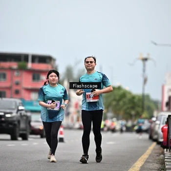 Runner Photo 8924872
