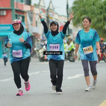 Runner Photo 8924883