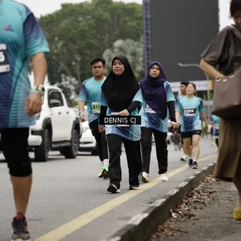 Runner Photo 8924898