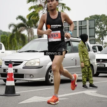 Runner Photo 8924906