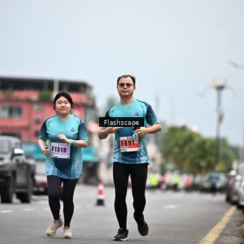 Runner Photo 8924907