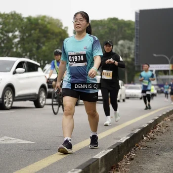 Runner Photo 8924909