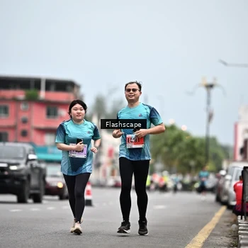 Runner Photo 8924920