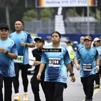 Runner Photo 8924939