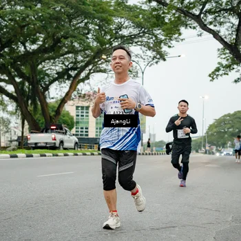 Runner Photo 8924956