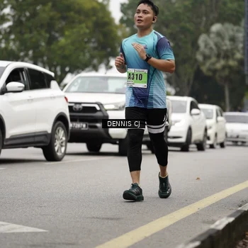 Runner Photo 8924958