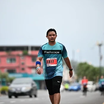 Runner Photo 8924967
