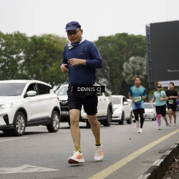 Runner Photo 8924977