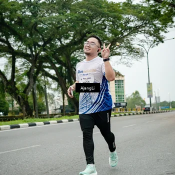 Runner Photo 8924990