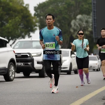 Runner Photo 8924998