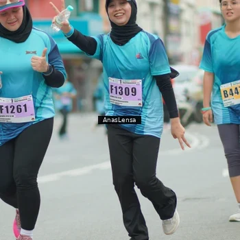 Runner Photo 8925011