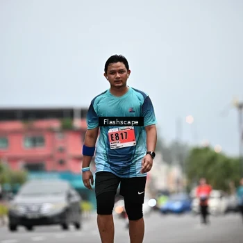 Runner Photo 8925021