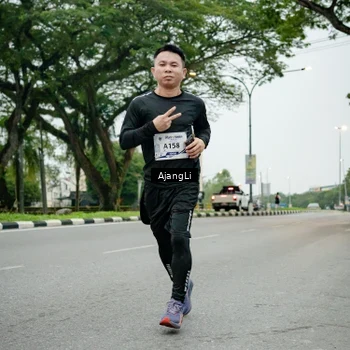 Runner Photo 8925026