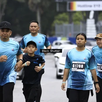 Runner Photo 8925035