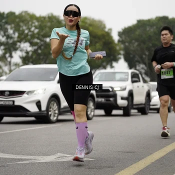 Runner Photo 8925044
