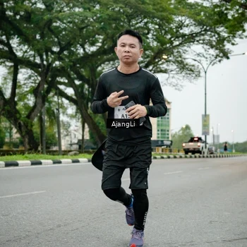 Runner Photo 8925056