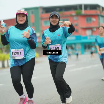 Runner Photo 8925057