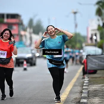 Runner Photo 8925058