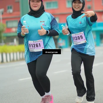 Runner Photo 8925073