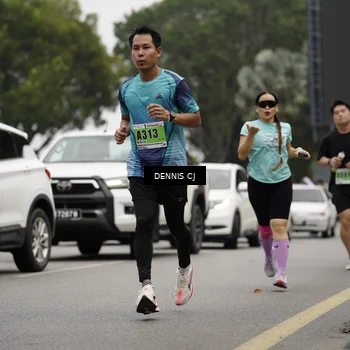Runner Photo 8925092