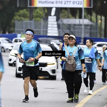Runner Photo 8925121