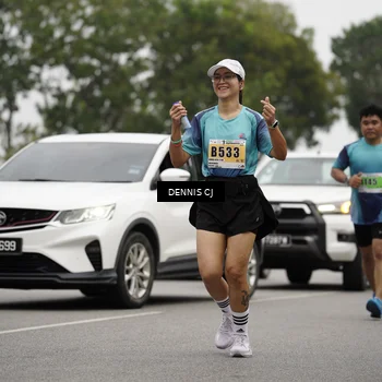Runner Photo 8925126
