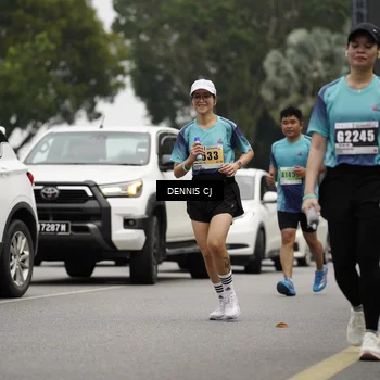Runner Photo 8925154