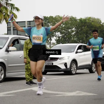 Runner Photo 8925185